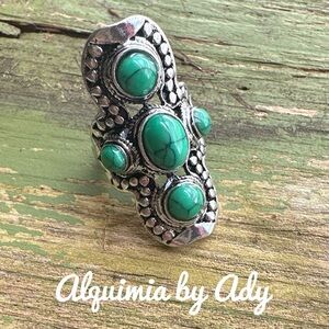 Green turquoise western silver gem ring/protection and peace